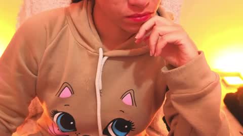 Snapshot of daniela_rivasthl chatting on March 22, 7:45 am daniela_rivasthl online show from March 22, 7:45 am