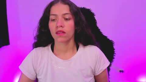 daniela_rivasthl online show from May 24, 6:40 am