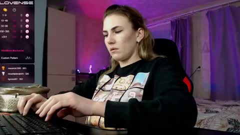 Snapshot of danielacooperx chatting on January 26, 5:44 pm Daniela Cooper online show from January 26, 5:44 pm