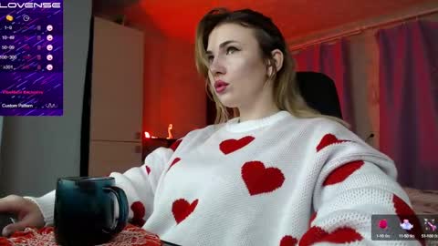 Snapshot of danielacooperx chatting on February 17, 5:53 pm Daniela Cooper online show from February 17, 5:53 pm