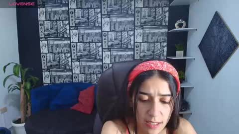 danielamonroe online show from September 17, 8:21 pm