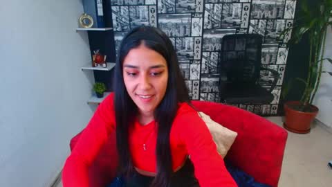 danielamonroe online show from May 14, 11:00 pm
