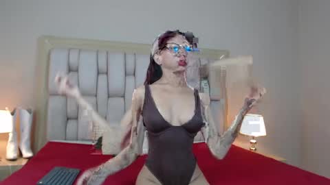 Snapshot of danielapolo_ chatting on July 23, 12:25 pm danielapolo_ online show from July 23, 12:25 pm