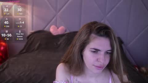 Snapshot of danielareign chatting on February 15, 8:57 am danielareign online show from February 15, 8:57 am