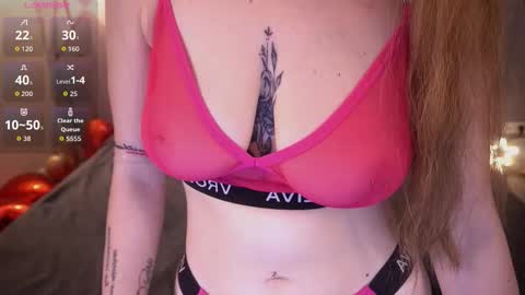 Snapshot of danielareign chatting on March 12, 7:36 am danielareign online show from March 12, 7:36 am