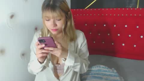 danielawidx online show from March 27, 11:15 pm