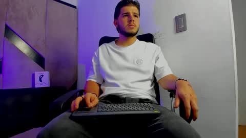 DANIEL online show from September 13, 2:22 am