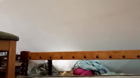 Snapshot of danieldayz chatting on February 13, 5:03 am danieldayz online show from February 13, 5:03 am