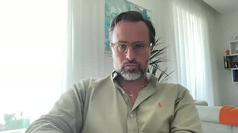 Snapshot of danieleitaly85 chatting on October 7, 12:13 pm danieleitaly85 online show from October 7, 12:13 pm