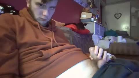 Snapshot of danieleverett42 chatting on September 14, 3:05 am danieleverett42 online show from September 14, 3:05 am