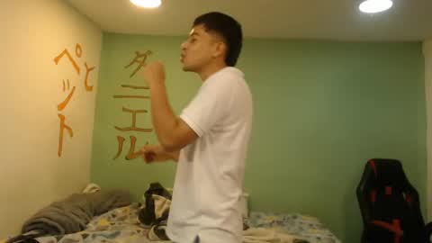 danielitopapii online show from July 3, 11:05 am