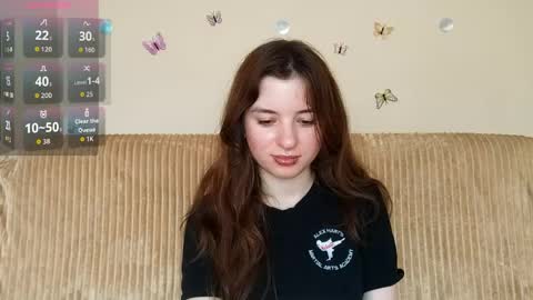 Mia online show from May 14, 1:18 pm