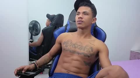 JUAN online show from November 25, 2:28 pm