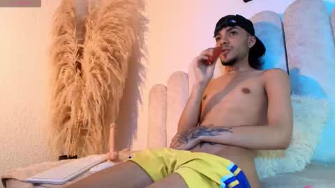 daniels_gil online show from September 17, 2:46 am