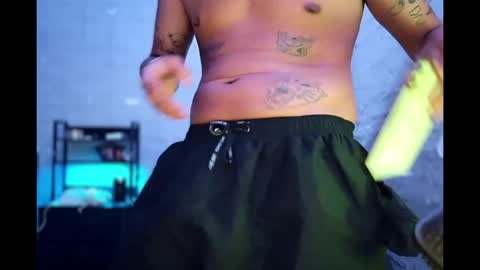 Snapshot of danielscock777 chatting on April 6, 3:15 am Danielscock420 online show from April 6, 3:15 am