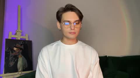 danieltuckerr online show from October 23, 11:24 pm