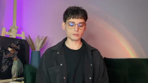 danieltuckerr online show from May 9, 7:30 pm