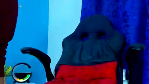 Snapshot of danii_scot chatting on January 7, 3:57 am Dani online show from January 7, 3:57 am