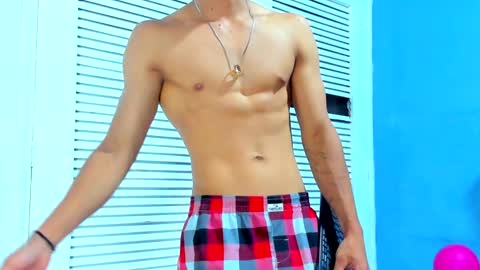 Snapshot of danii_scot chatting on January 11, 6:56 am Dani online show from January 11, 6:56 am