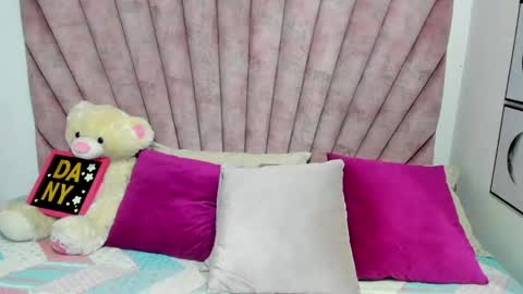 DaniiBelluci  online show from May 16, 10:36 am