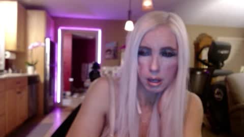 DanikaWhite69 online show from December 1, 10:42 am