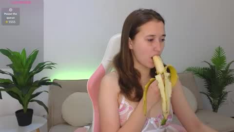 danikazola online show from February 6, 2:09 pm