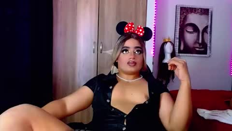 danipein online show from February 8, 3:15 pm