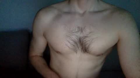 Snapshot of danishguysdicks chatting on November 30, 3:27 pm Buzzy online show from November 30, 3:27 pm