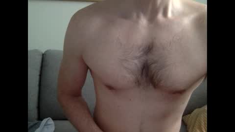 Snapshot of danishguysdicks chatting on February 26, 9:52 am Buzzy online show from February 26, 9:52 am