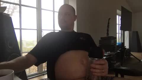 danishjss online show from March 10, 6:51 am