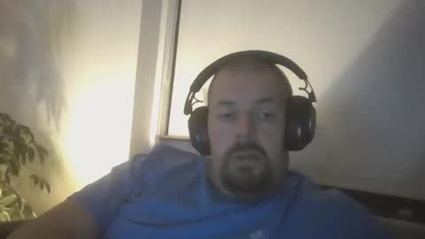 Snapshot of danishman1980 chatting on October 13, 10:43 pm danishman1980 online show from October 13, 10:43 pm