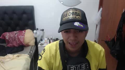 Snapshot of danivoyeur21 chatting on February 3, 8:03 pm daniel segura online show from February 3, 8:03 pm