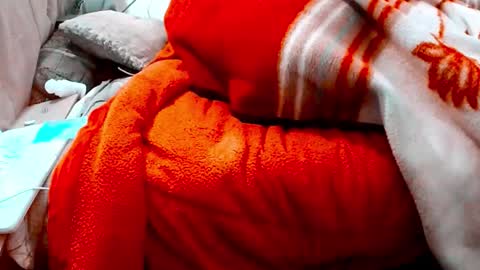 Snapshot of dankshepp chatting on January 5, 5:27 pm dandeb online show from January 5, 5:27 pm