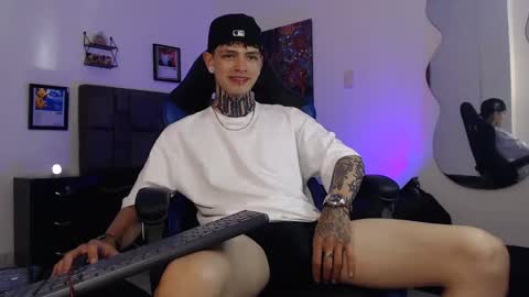 Dann Brown online show from May 8, 2:28 am