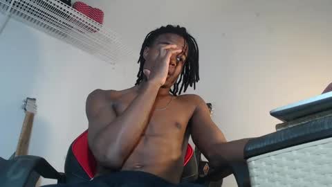 Snapshot of dann_hill1 chatting on February 26, 7:05 pm dann hill1 online show from February 26, 7:05 pm