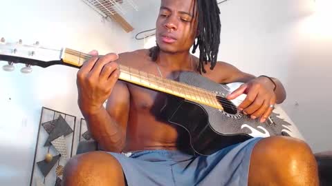 Snapshot of dann_hill1 chatting on October 16, 12:00 am dann hill1 online show from October 16, 12:00 am