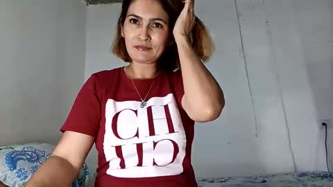 danna_isabela online show from February 22, 9:57 pm