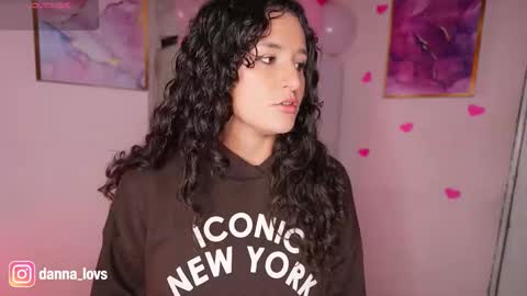 Snapshot of danna_lovs chatting on February 16, 2:02 pm Danna Lovs online show from February 16, 2:02 pm