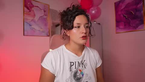 Snapshot of danna_lovs chatting on February 21, 9:21 am Danna Lovs online show from February 21, 9:21 am