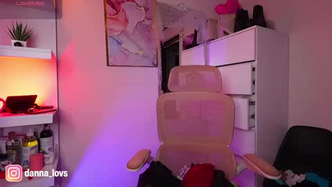 Snapshot of danna_lovs chatting on March 22, 2:53 pm Danna Lovs online show from March 22, 2:53 pm