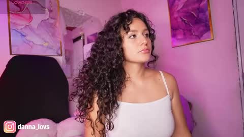 Snapshot of danna_lovs chatting on March 30, 10:27 am Danna Lovs online show from March 30, 10:27 am