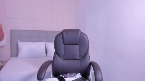 danna_palmeth online show from September 19, 7:47 pm