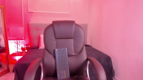 danna_palmeth online show from October 10, 5:56 pm