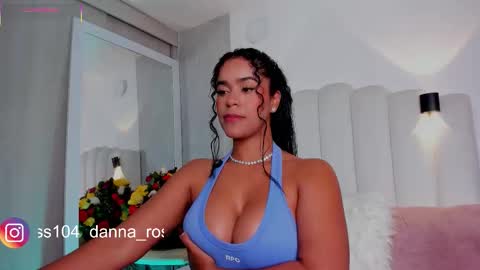 danna ross101 online show from February 28, 3:18 am