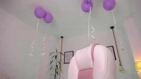 Danna online show from May 20, 11:44 pm
