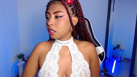 Snapshot of danna_schmidt23 chatting on January 10, 9:02 am Danna online show from January 10, 9:02 am