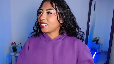 Snapshot of danna_schmidt23 chatting on March 4, 9:51 am Danna online show from March 4, 9:51 am