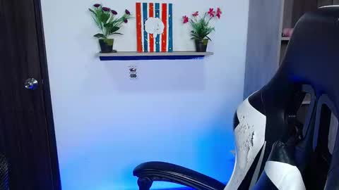 Danna online show from October 14, 9:21 am