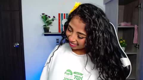 Danna online show from October 21, 2:01 am