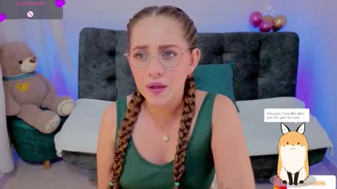 Snapshot of dannacouper_ chatting on March 30, 10:49 am Danna online show from March 30, 10:49 am